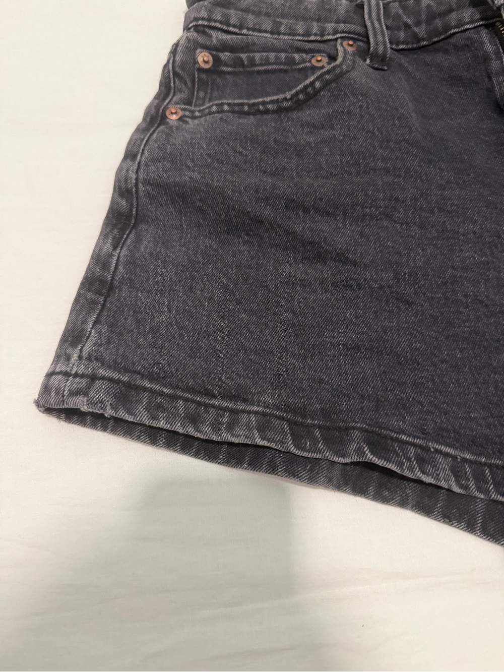 Abercrombie & Fitch Curve Love Mid Rise A-Line Shorts - Picture 8 of 11